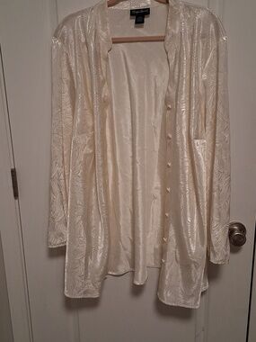 Alfred Dunner Shimmery Ivory Open-Front Cardigan with Embossed Swirl